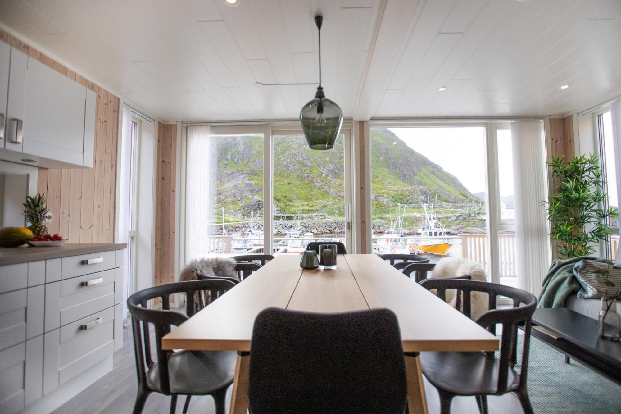 High Standard Lodge Ballstad Exterior photo