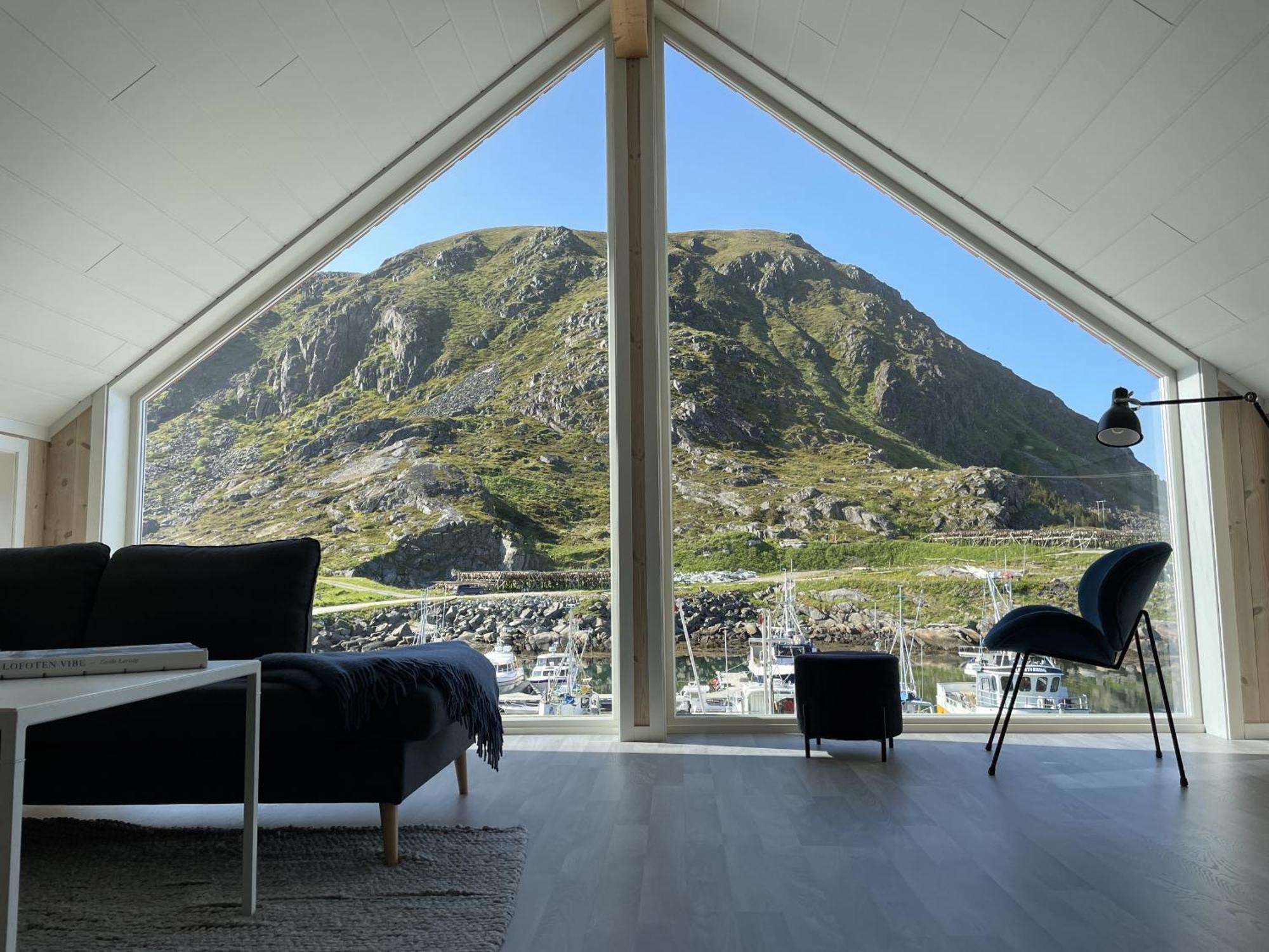 High Standard Lodge Ballstad Exterior photo